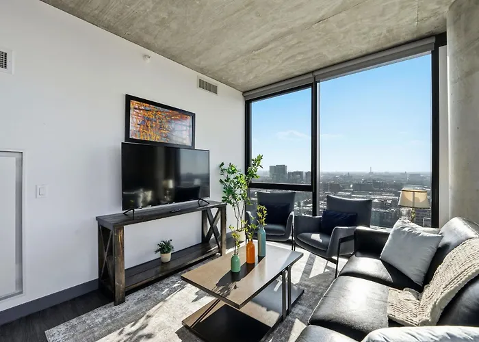 2br Designer Loft Modern Luxe In Center Appartamento *