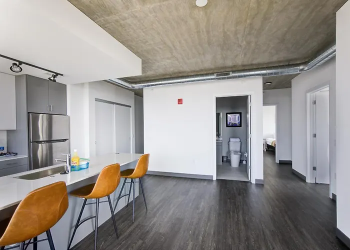 2br Designer Loft Modern Luxe In Center * Chicago