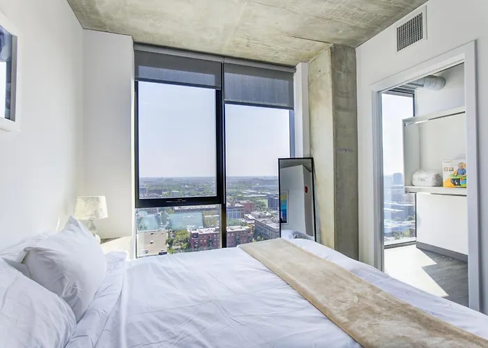 2br Designer Loft Modern Luxe In Center * Chicago
